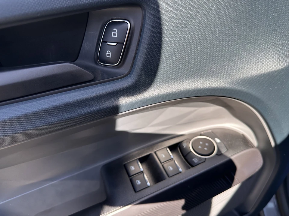 2026 Ford Maverick - Image 17 of 27