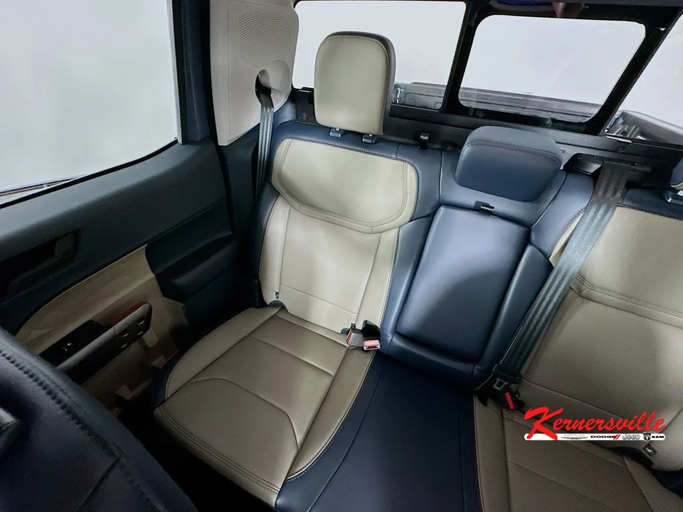 2026 Ford Maverick - Image 12 of 24