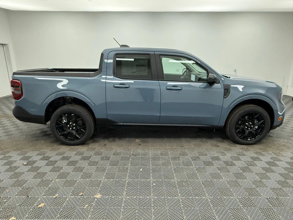 2026 Ford Maverick - Image 7 of 12