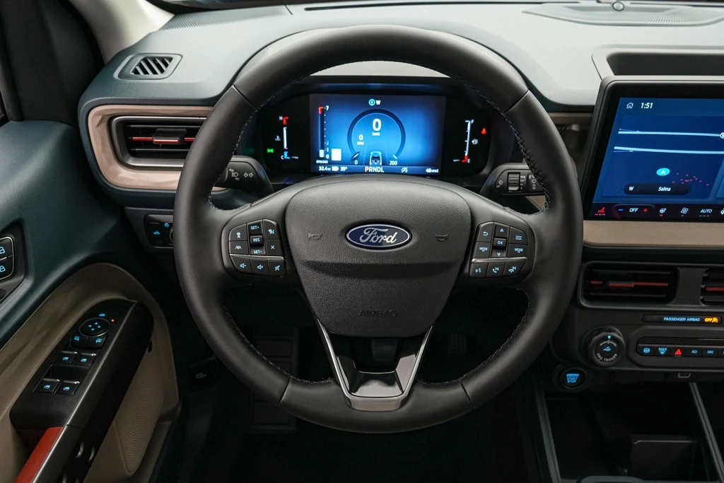 2026 Ford Maverick - Image 17 of 28