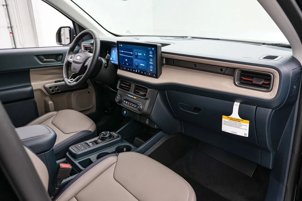 2026 Ford Maverick - Image 26 of 28