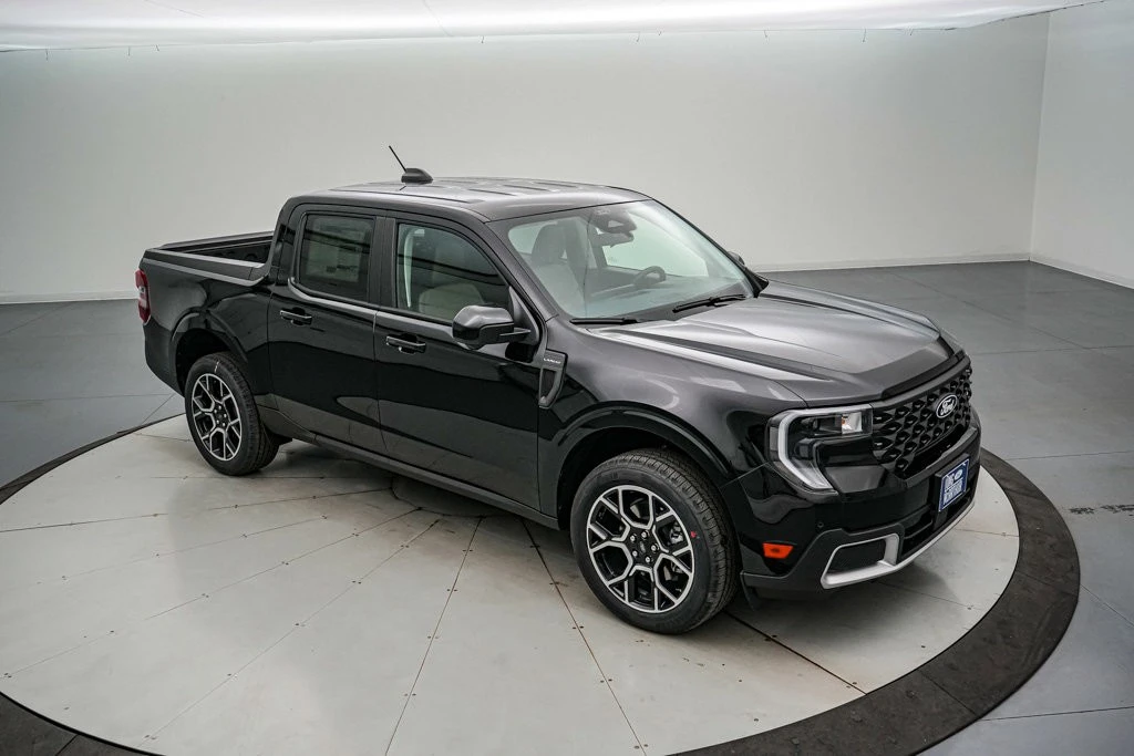 2026 Ford Maverick - Image 2 of 26
