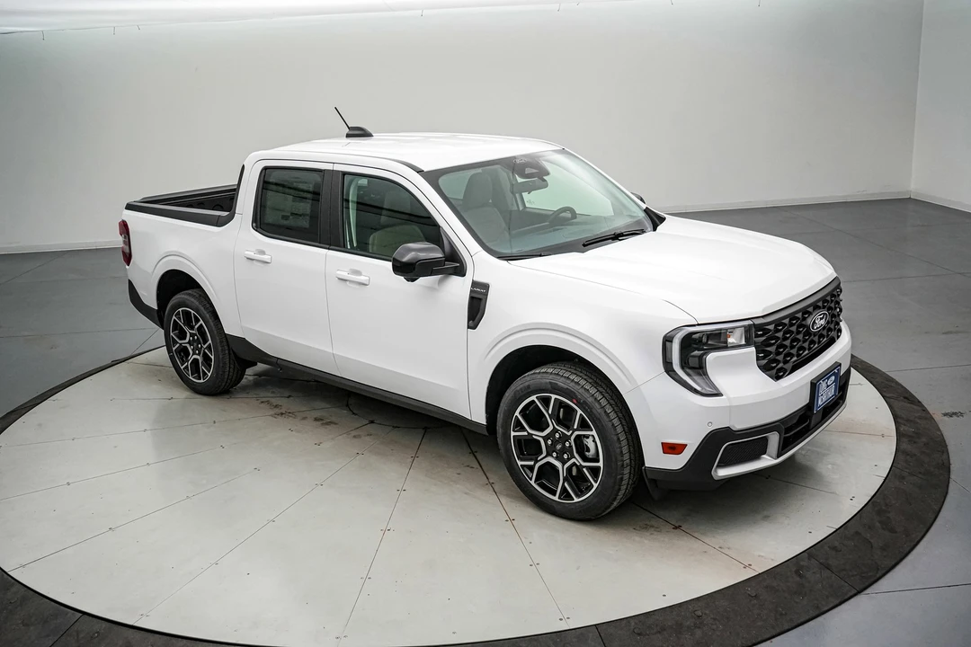 2026 Ford Maverick - Image 2 of 21