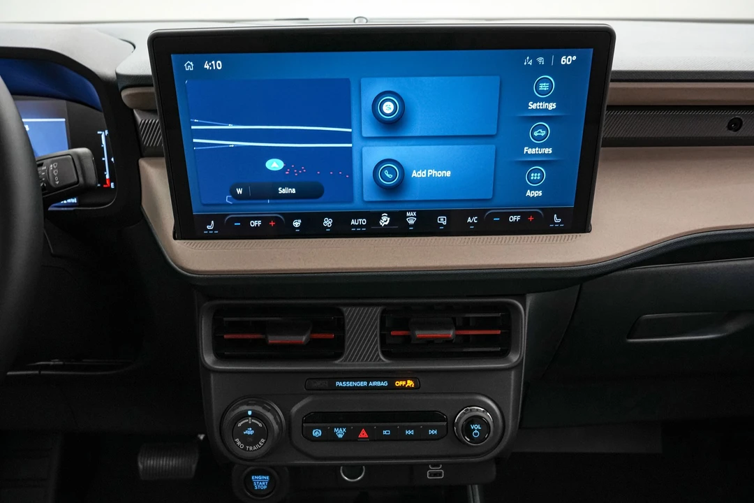 2026 Ford Maverick - Image 17 of 21
