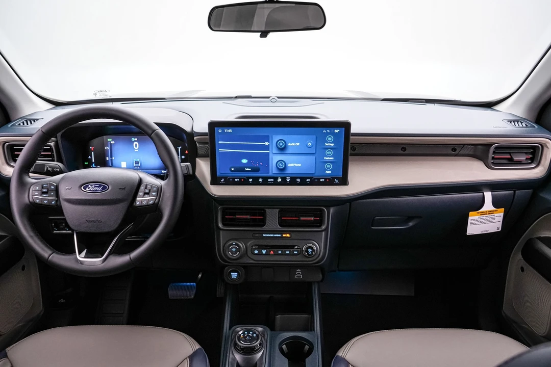 2026 Ford Maverick - Image 16 of 21