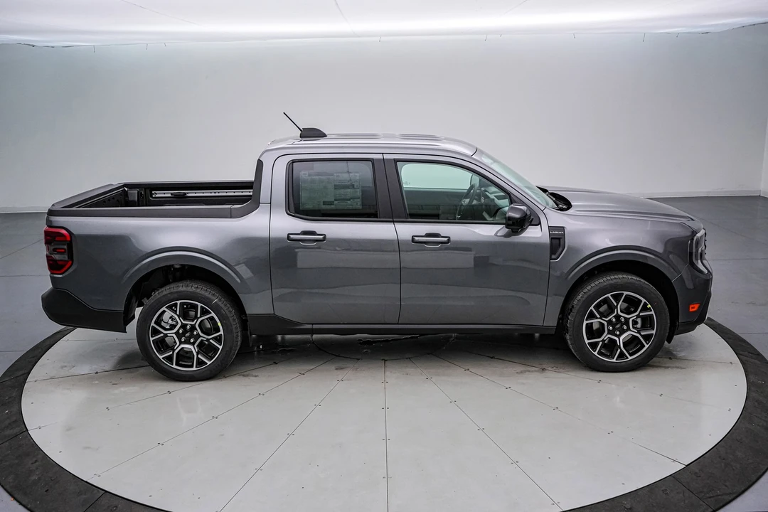 2026 Ford Maverick - Image 4 of 21