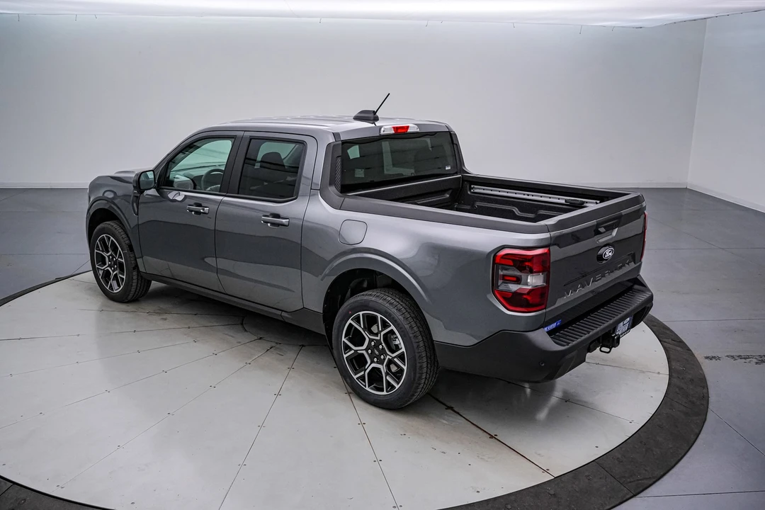 2026 Ford Maverick - Image 8 of 21