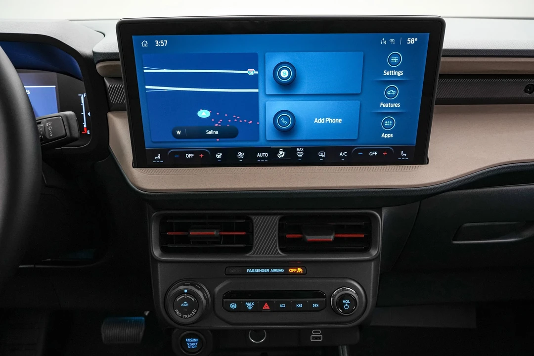 2026 Ford Maverick - Image 17 of 21