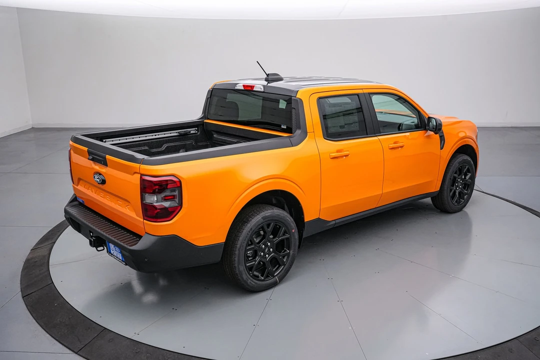 2026 Ford Maverick - Image 6 of 27