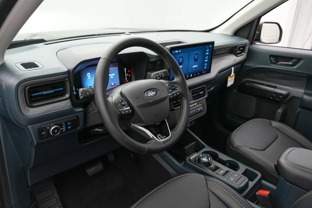 2026 Ford Maverick - Image 17 of 31
