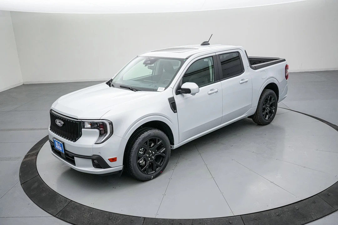 2026 Ford Maverick - Image 11 of 21