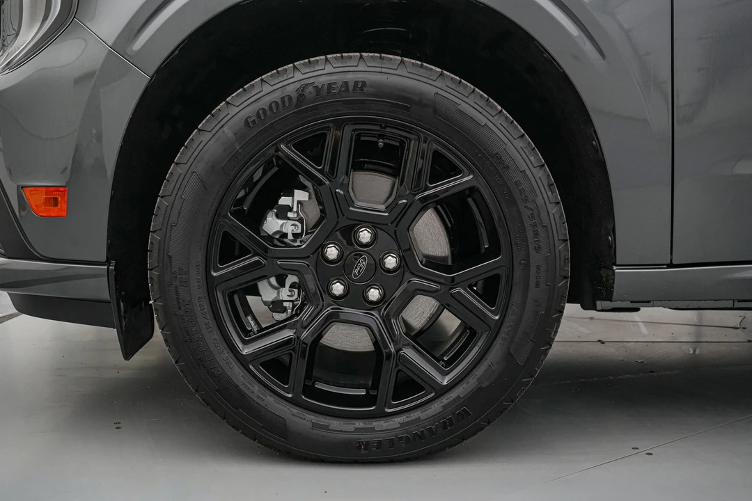 2026 Ford Maverick - Image 13 of 21
