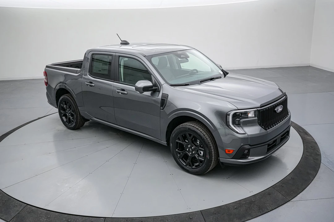 2026 Ford Maverick - Image 2 of 21