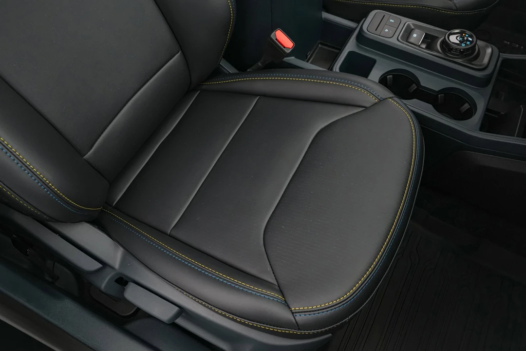 2026 Ford Maverick - Image 27 of 31