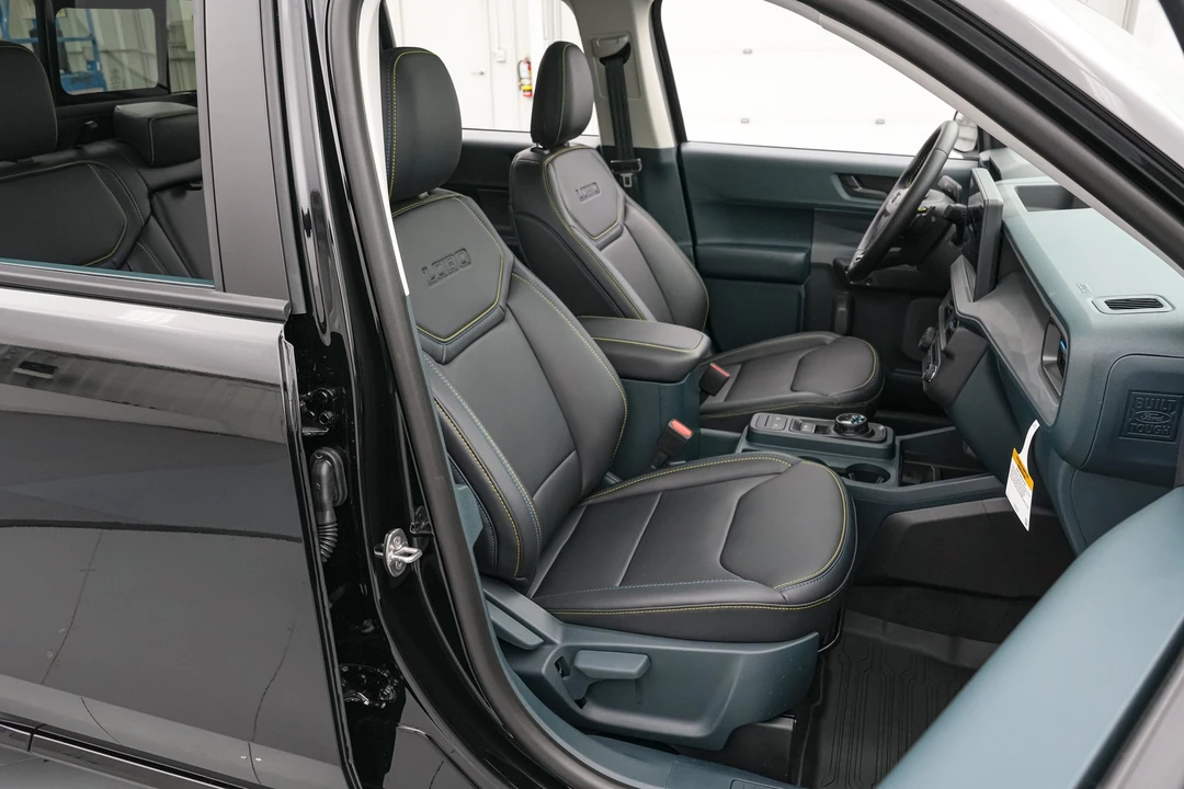 2026 Ford Maverick - Image 24 of 31