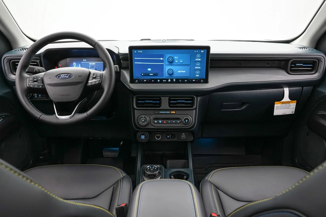 2026 Ford Maverick - Image 18 of 31