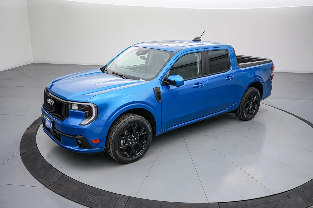 2026 Ford Maverick - Image 10 of 31