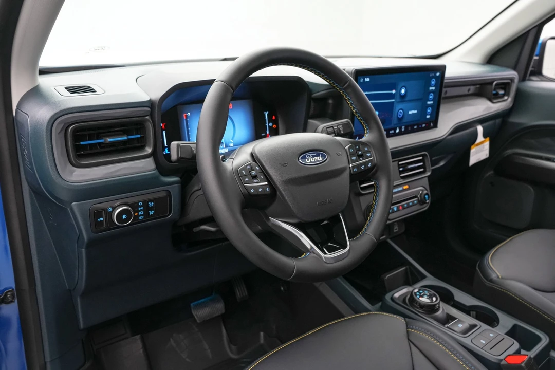 2026 Ford Maverick - Image 18 of 21
