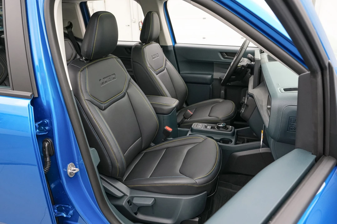 2026 Ford Maverick - Image 27 of 31