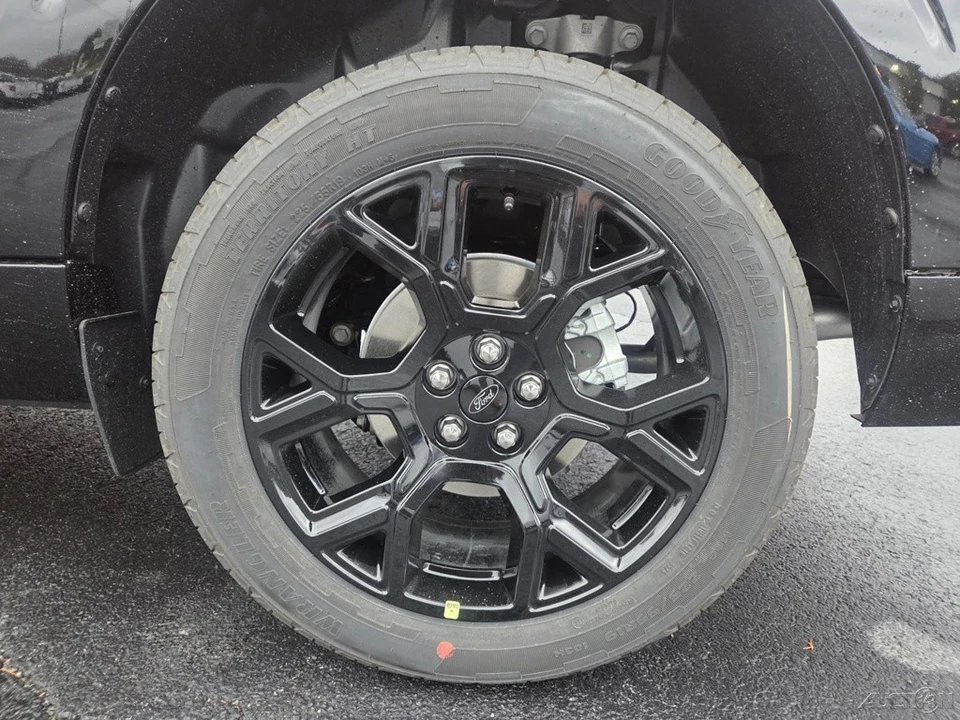 2026 Ford Maverick - Image 9 of 21