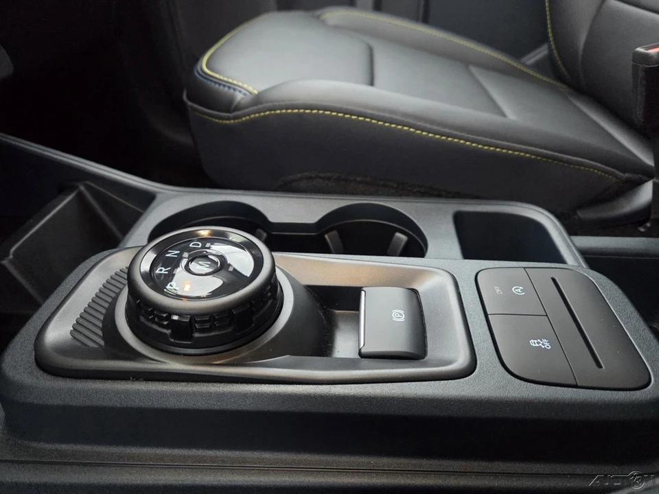 2026 Ford Maverick - Image 6 of 21