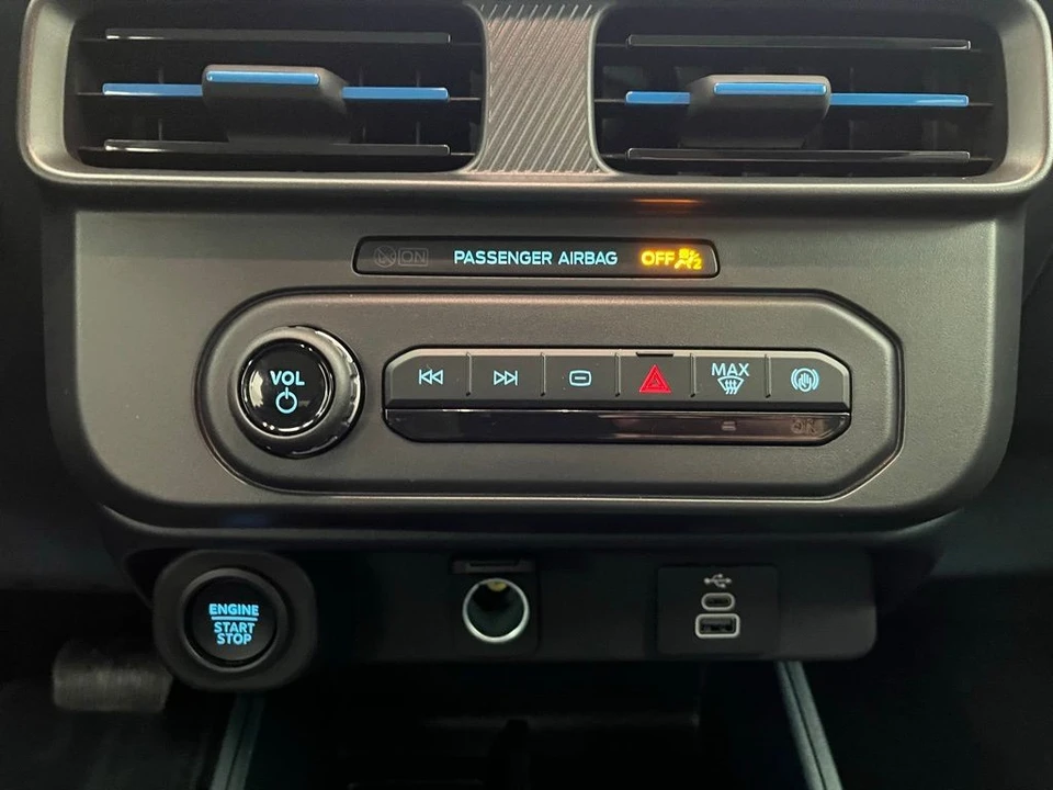 2026 Ford Maverick - Image 4 of 12
