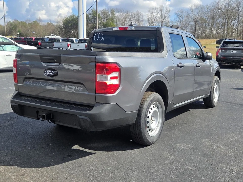 2026 Ford Maverick - Image 2 of 20