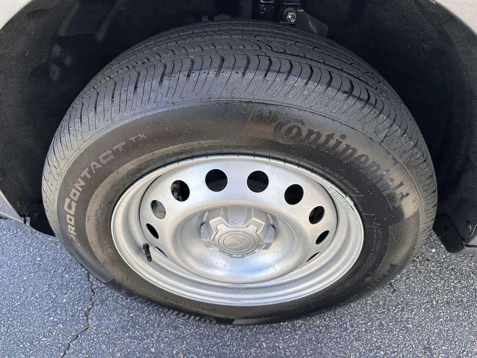 2026 Ford Maverick - Image 29 of 30