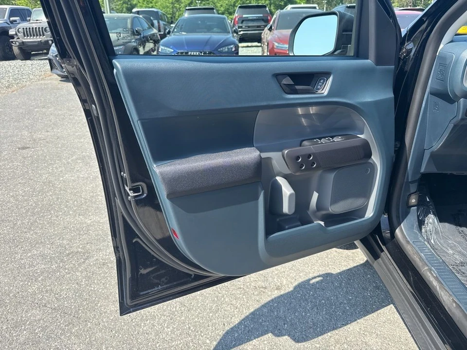 2026 Ford Maverick - Image 21 of 30