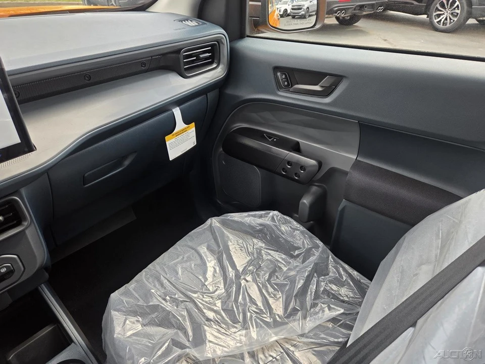 2026 Ford Maverick - Image 14 of 21