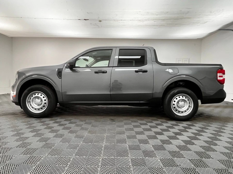 2026 Ford Maverick - Image 9 of 12