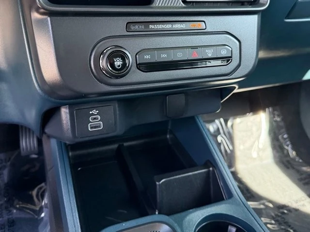 2026 Ford Maverick - Image 26 of 31