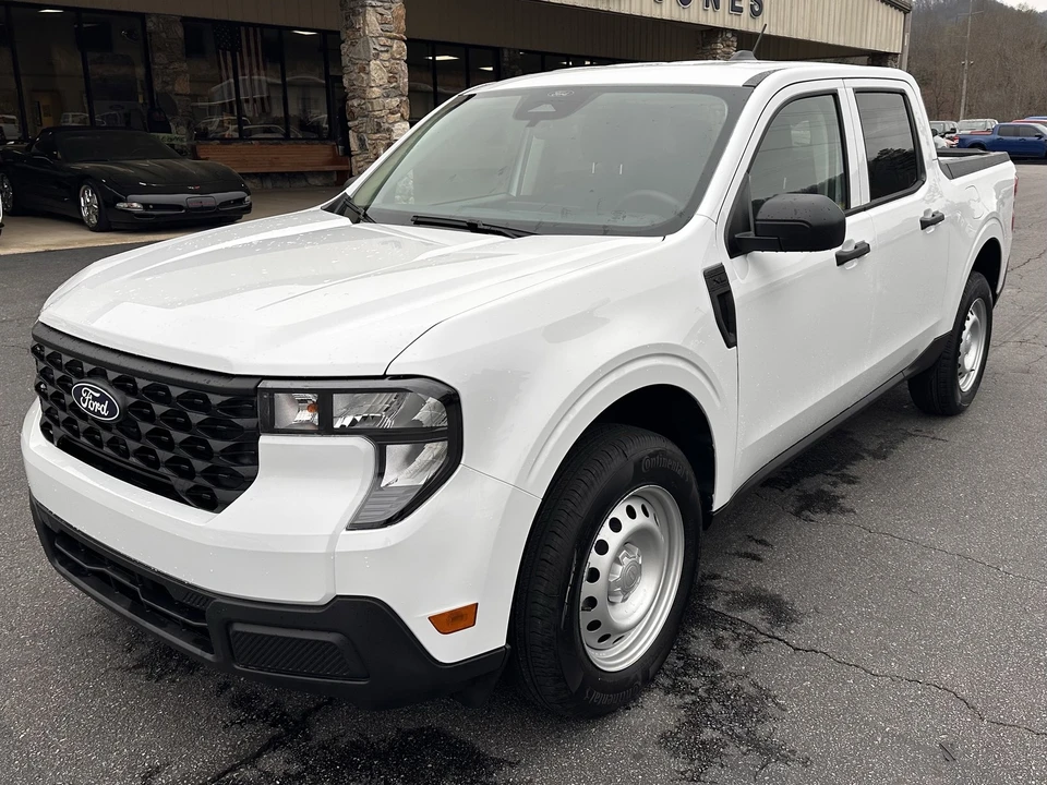 2026 Ford Maverick - Image 2 of 21