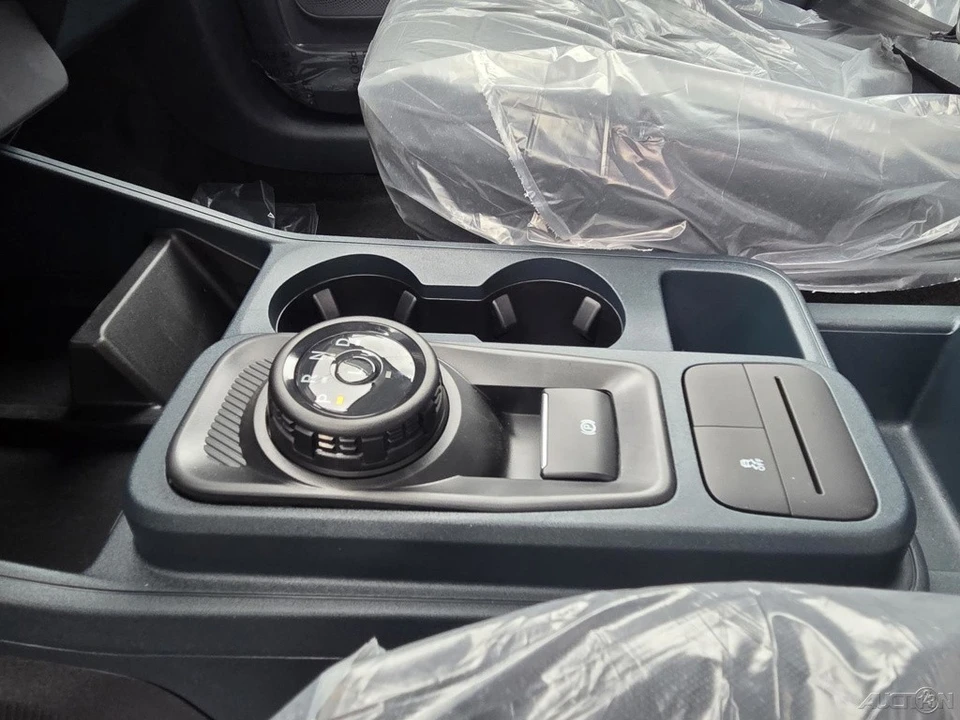 2026 Ford Maverick - Image 17 of 21