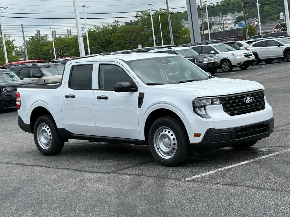 2026 Ford Maverick - Image 9 of 21