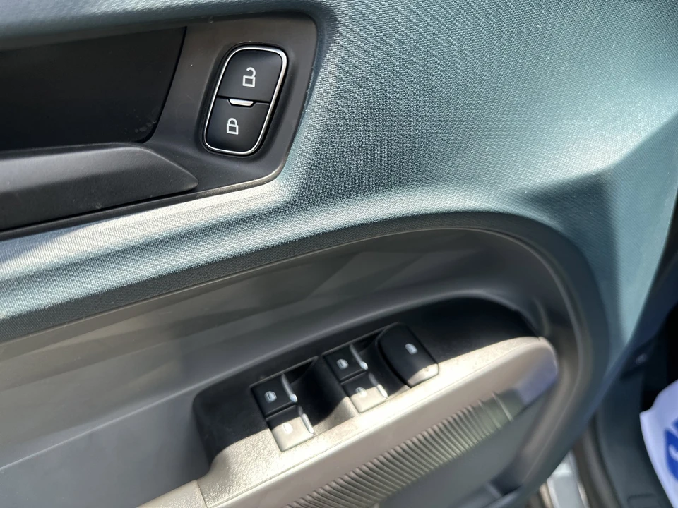 2026 Ford Maverick - Image 18 of 29