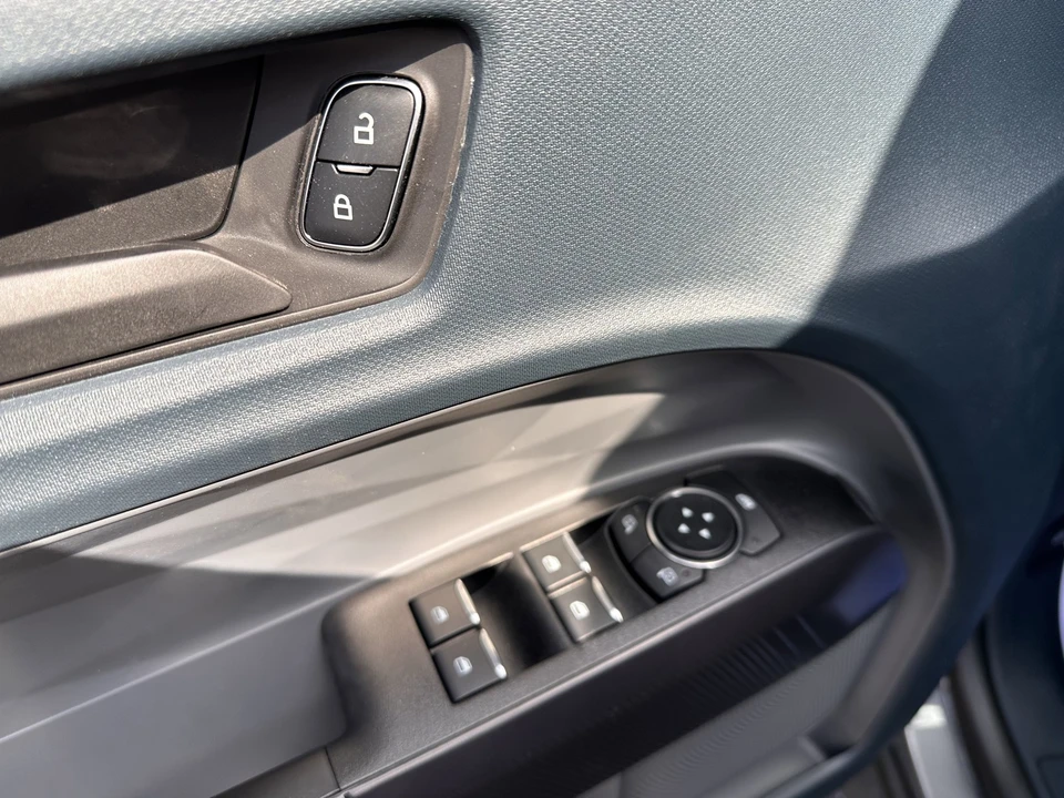 2026 Ford Maverick - Image 18 of 21