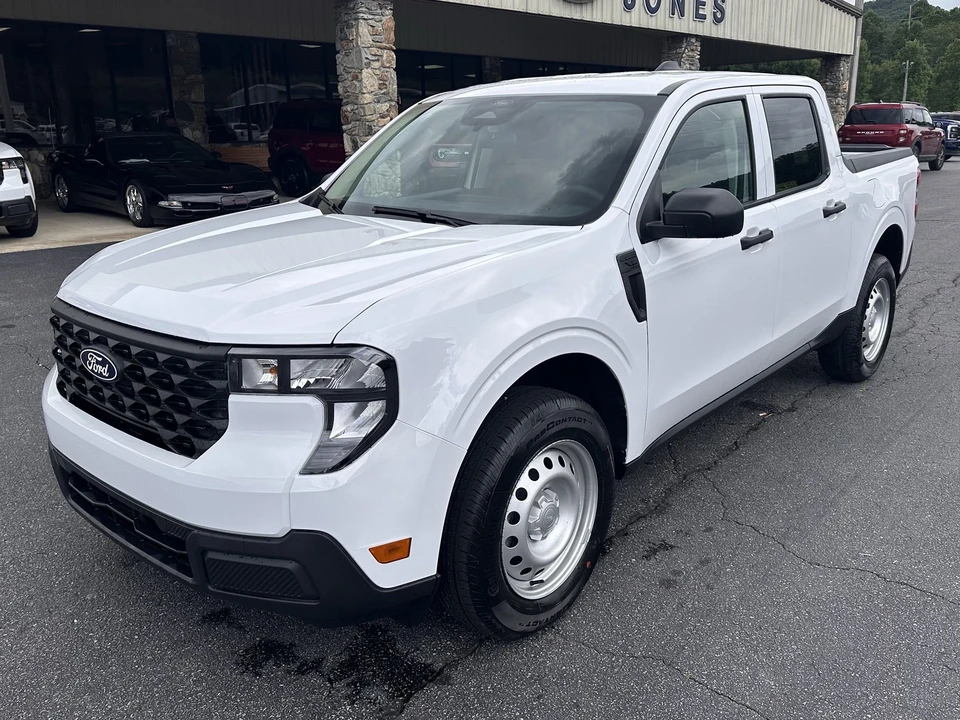 2026 Ford Maverick - Image 2 of 28