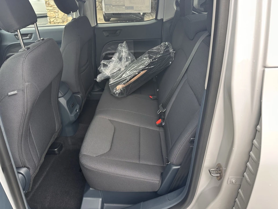 2026 Ford Maverick - Image 12 of 28