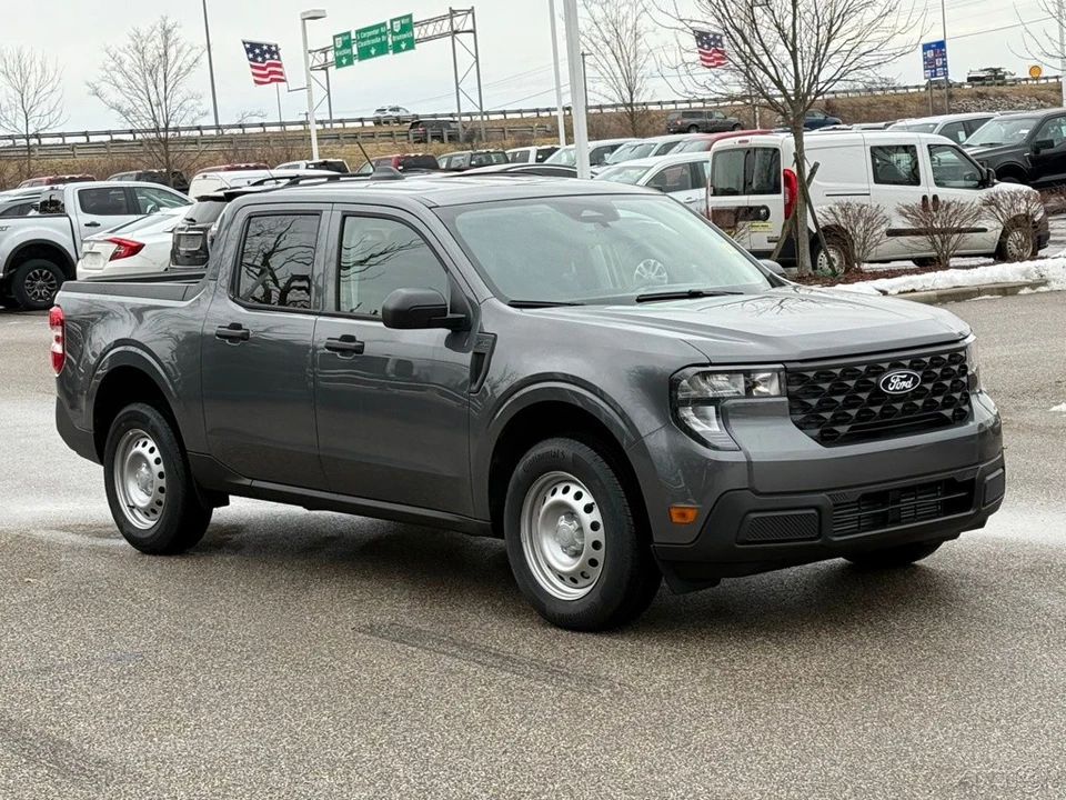 2026 Ford Maverick - Image 9 of 12