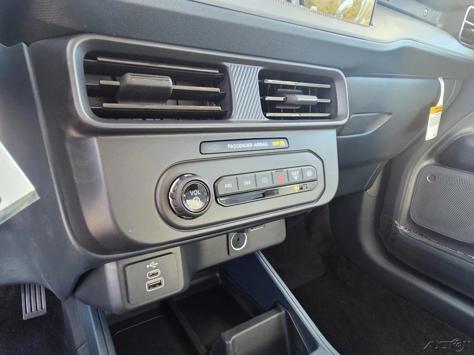 2026 Ford Maverick - Image 6 of 21