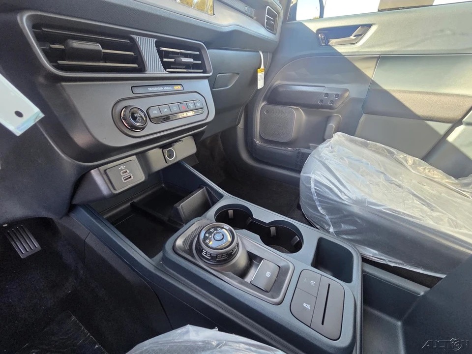 2026 Ford Maverick - Image 11 of 21