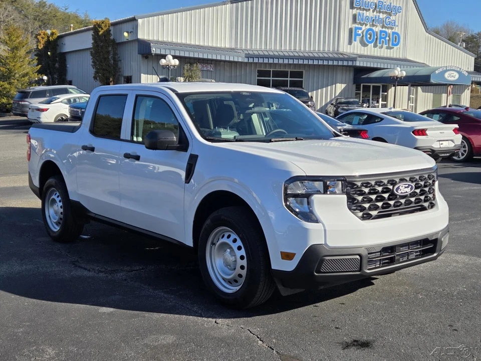 2026 Ford Maverick - Image 19 of 21