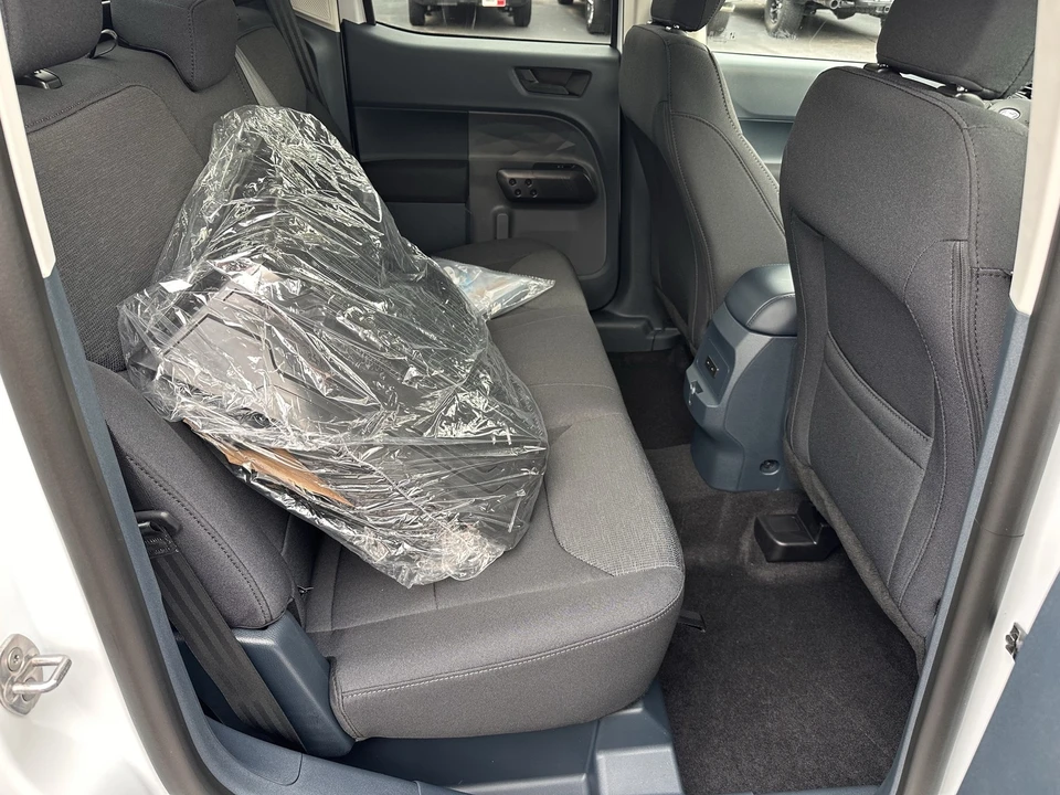 2026 Ford Maverick - Image 17 of 29