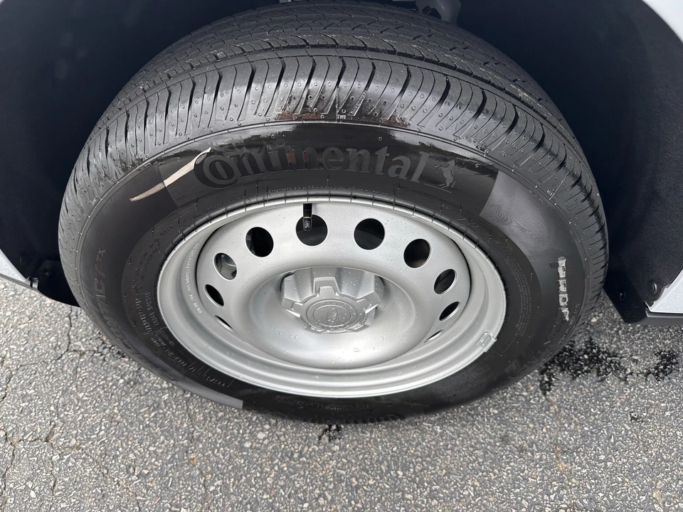 2026 Ford Maverick - Image 26 of 27