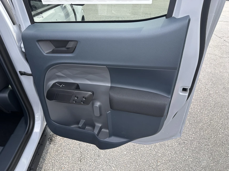 2026 Ford Maverick - Image 15 of 27