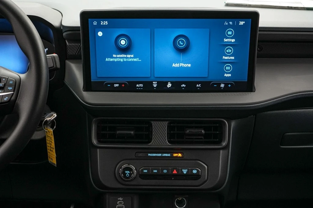 2026 Ford Maverick - Image 17 of 21