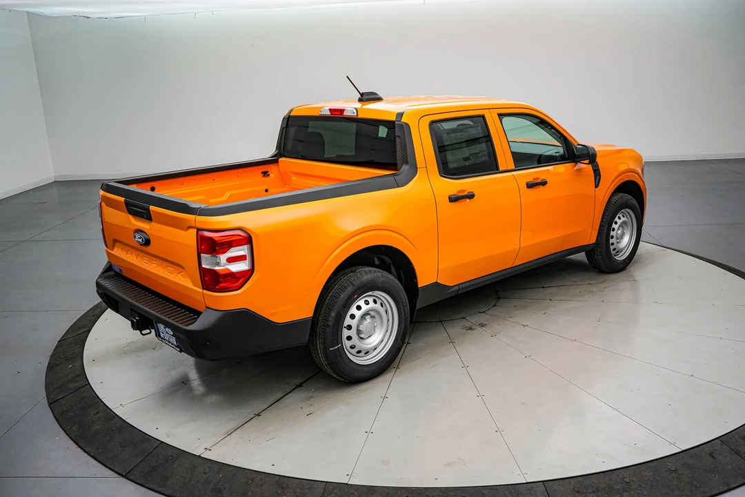 2026 Ford Maverick - Image 5 of 21