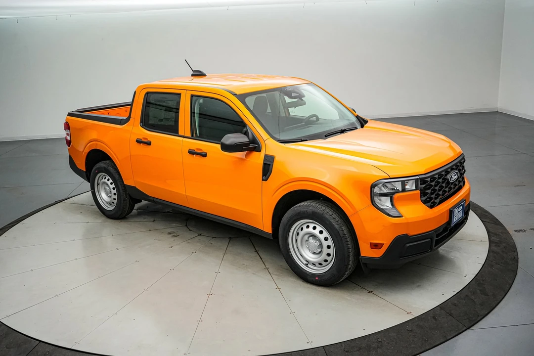 2026 Ford Maverick - Image 2 of 21