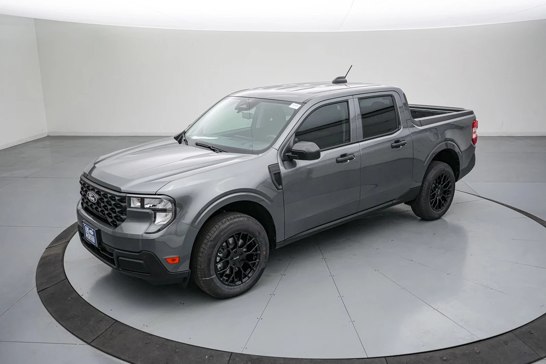 2026 Ford Maverick - Image 10 of 24